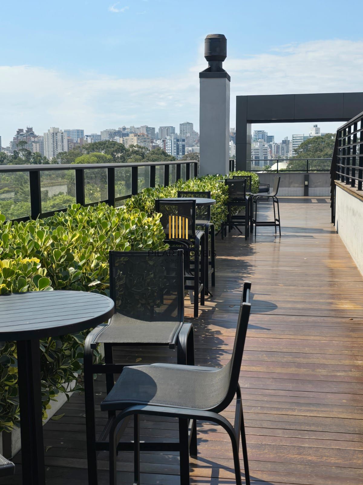 Studio mobiliado, com 30m² privativos, 1 vaga - Cidade Baixa