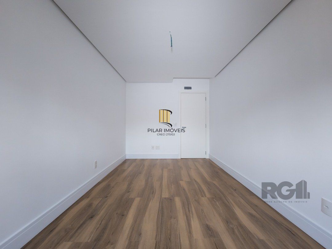 Apartamento com 145m² e 3 dormitórios no bairro Tristeza em PORTO ALEGRE para Comprar