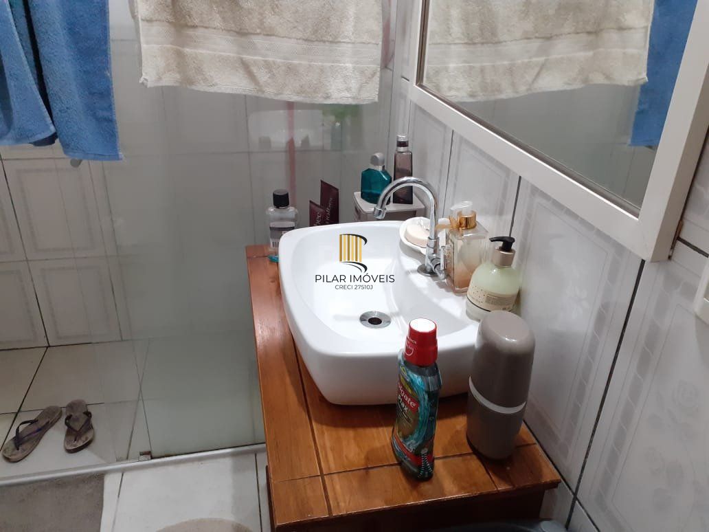 Casa para Venda - 170m², 3 dormitórios, sendo 1 suites, 2 vagas - Feitoria