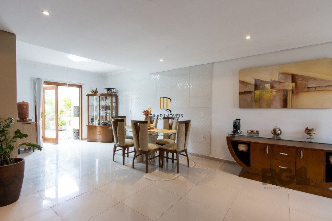 Casa para Venda - 170m², 3 dormitórios, sendo 1 suites, 2 vagas - Lagos De Nova Ipanema