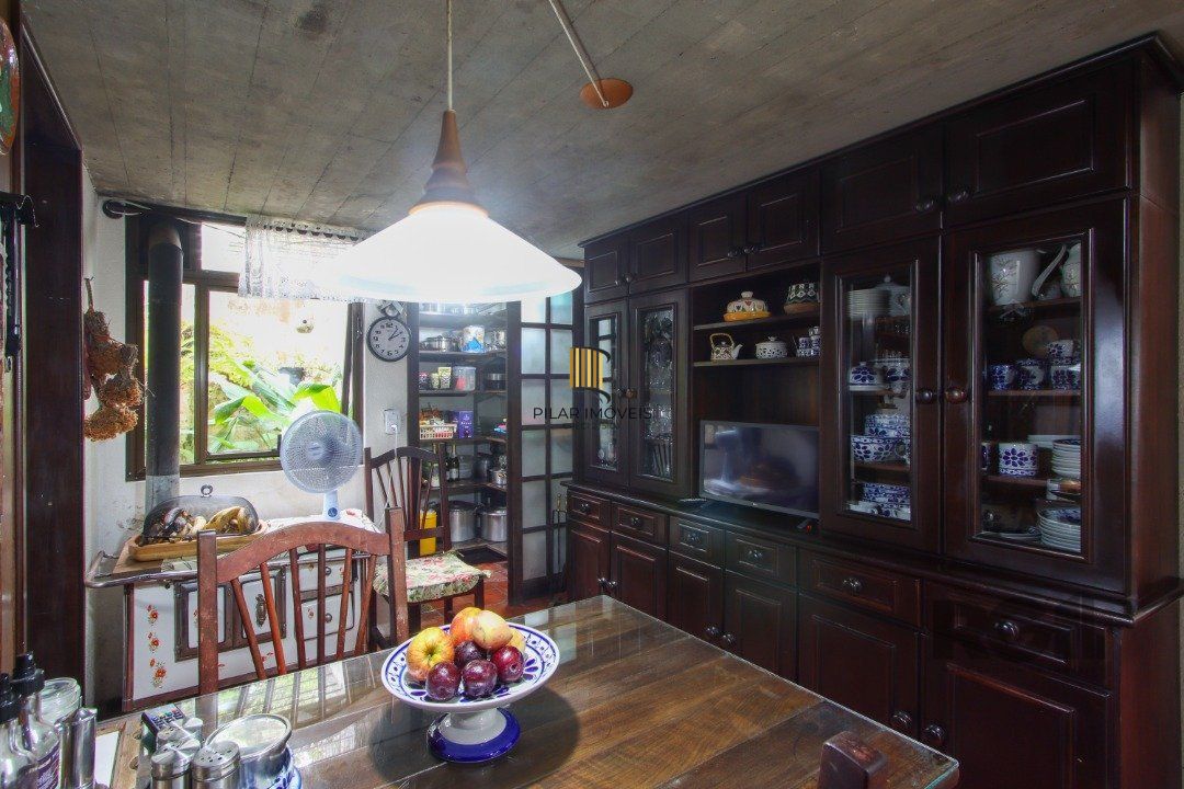 Casa para Venda - 393m², 4 dormitórios, sendo 2 suites, 4 vagas - Ipanema
