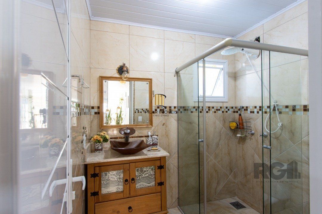 Casa 2 dormitórios no bairro Espírito Santo