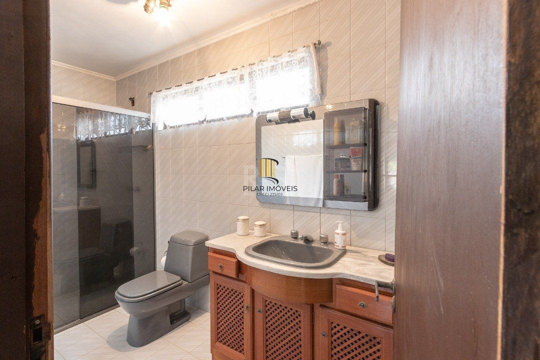 Casa para Venda - 200m², 3 dormitórios, sendo 1 suites, 1 vaga - Aberta dos Morros