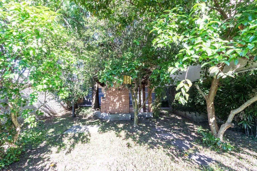 Casa para Venda - 308.25m², 3 dormitórios, sendo 1 suites, 5 vagas - Cristal