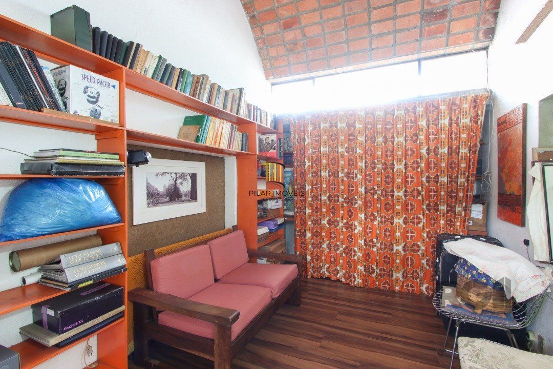Casa para Venda - 393m², 4 dormitórios, sendo 2 suites, 4 vagas - Ipanema