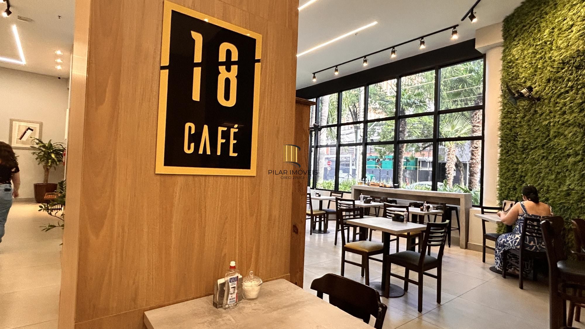 Consultório Médico na Mãe de Deus Center/Menino Deus