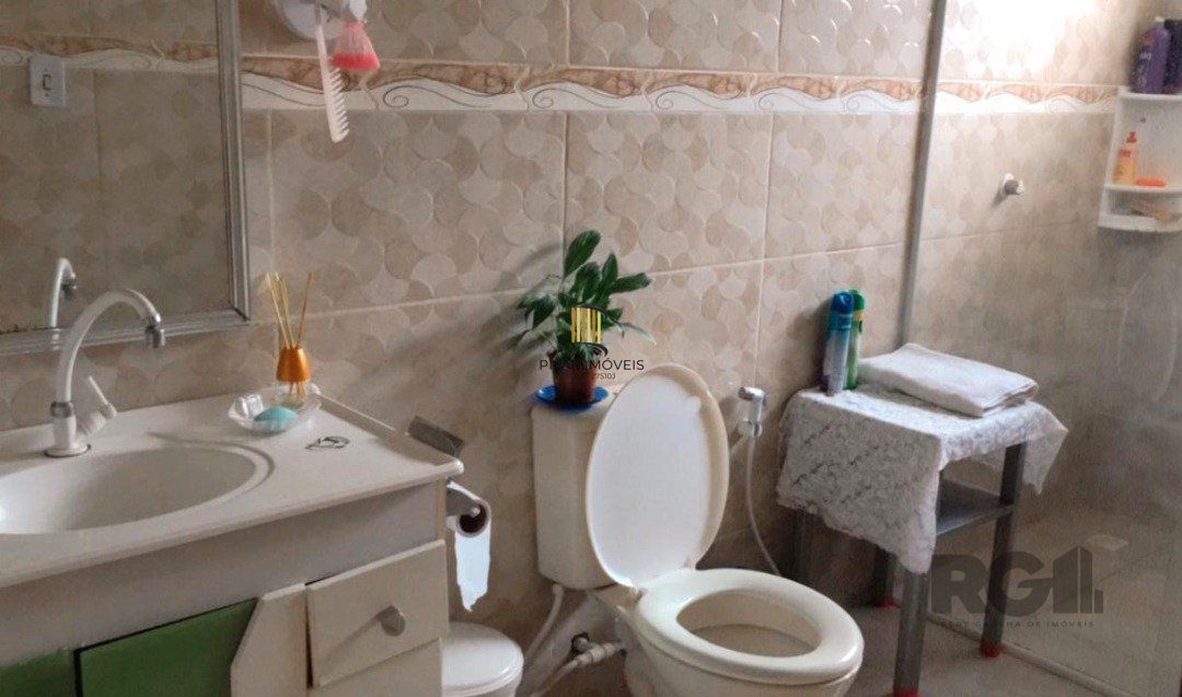 Casa Térrea | 4 quartos | 5 vagas | 220,0m2 | Bairro Rubem Berta