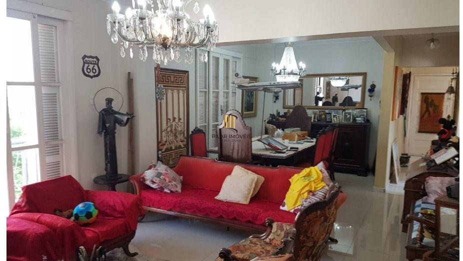 Apartamento com 4 quartos no centro de Porto Alegre