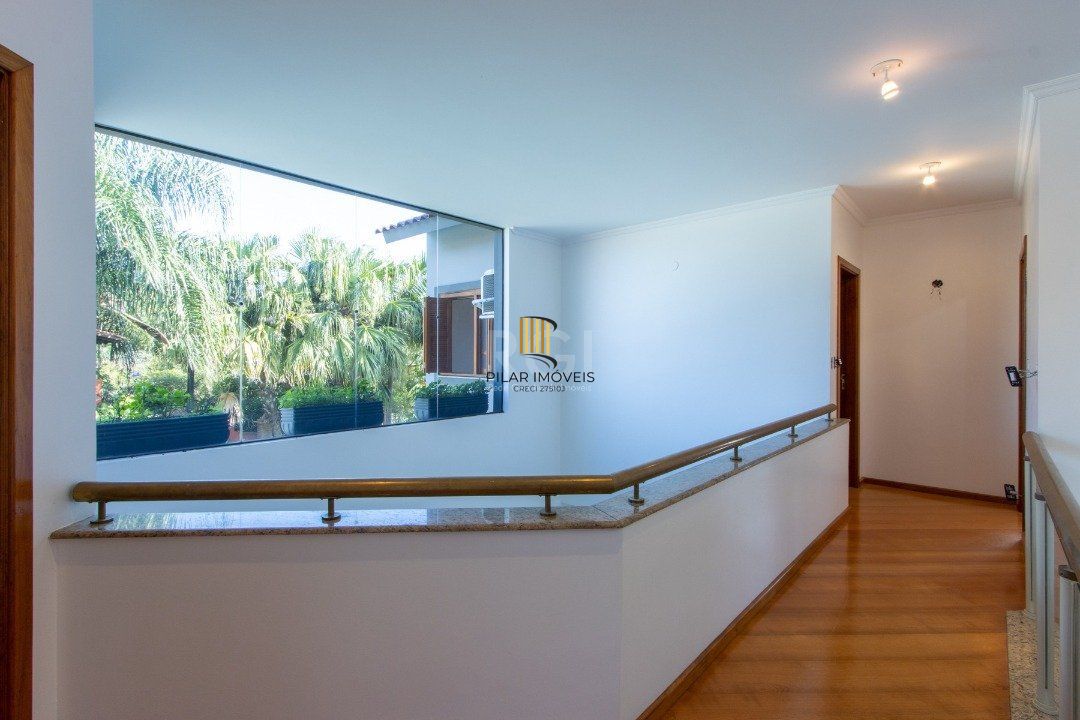 Casa 3 dormitórios no bairro Ipanema