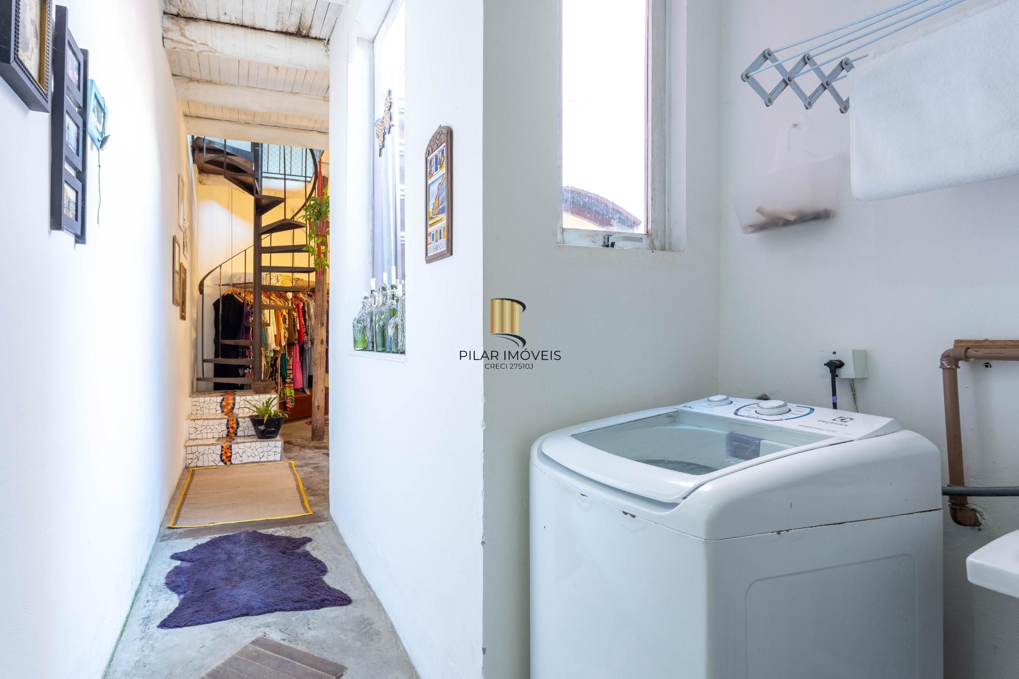 Casa 3 dormitórios no bairro Centro Histórico