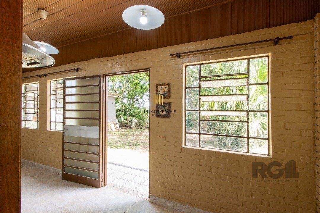 Casa 4 dormitórios no bairro Espírito Santo