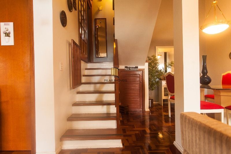 Casa Condominio para Venda - 170m², 3 dormitórios, sendo 1 suites, 2 vagas - Cavalhada