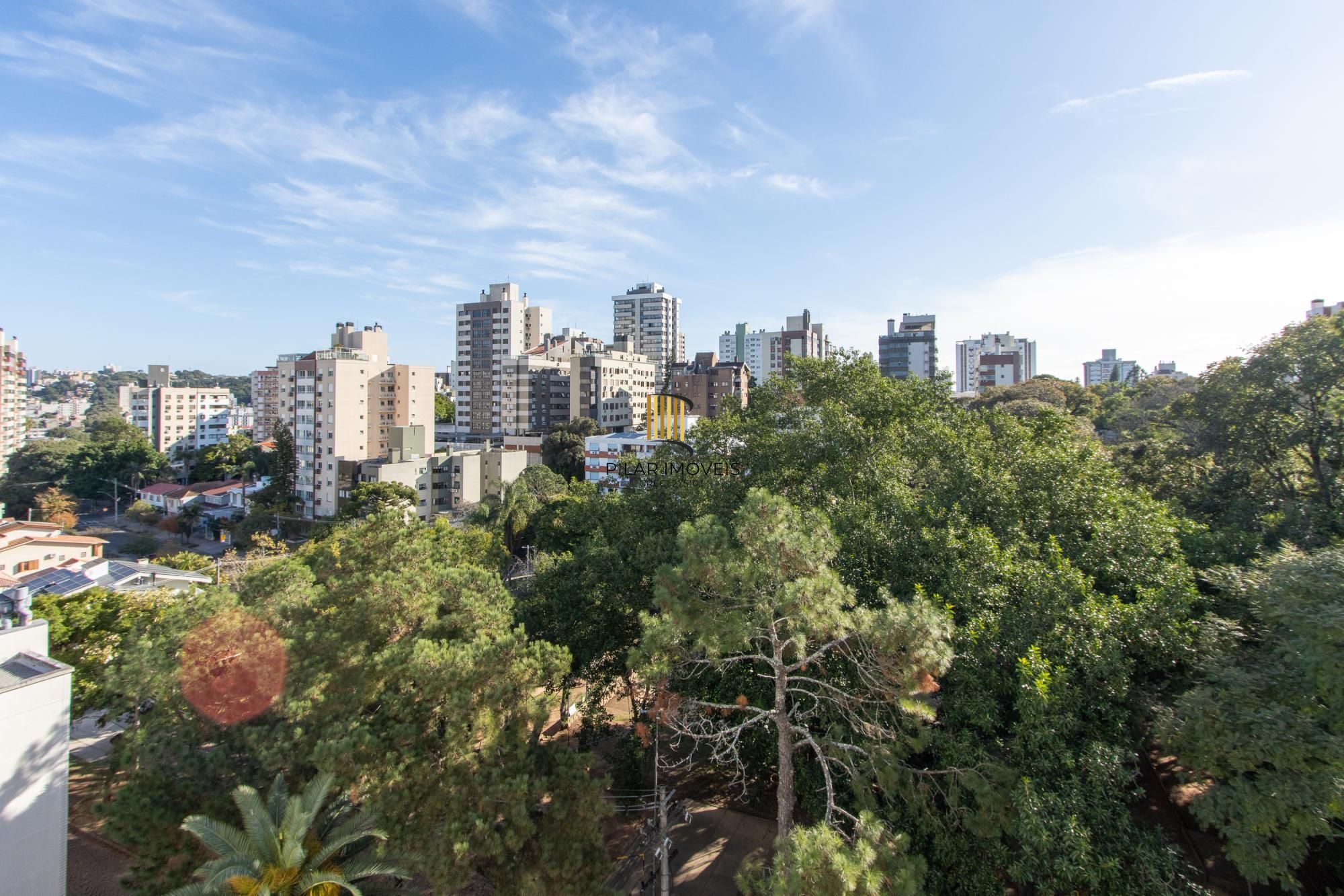 Apartamento de 2 dormitórios e uma vaga,  com infraestrutura
