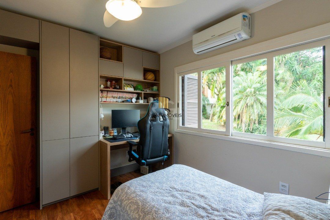 Cobertura para Venda - 234.17m², 3 dormitórios, sendo 1 suites, 2 vagas - Cristal