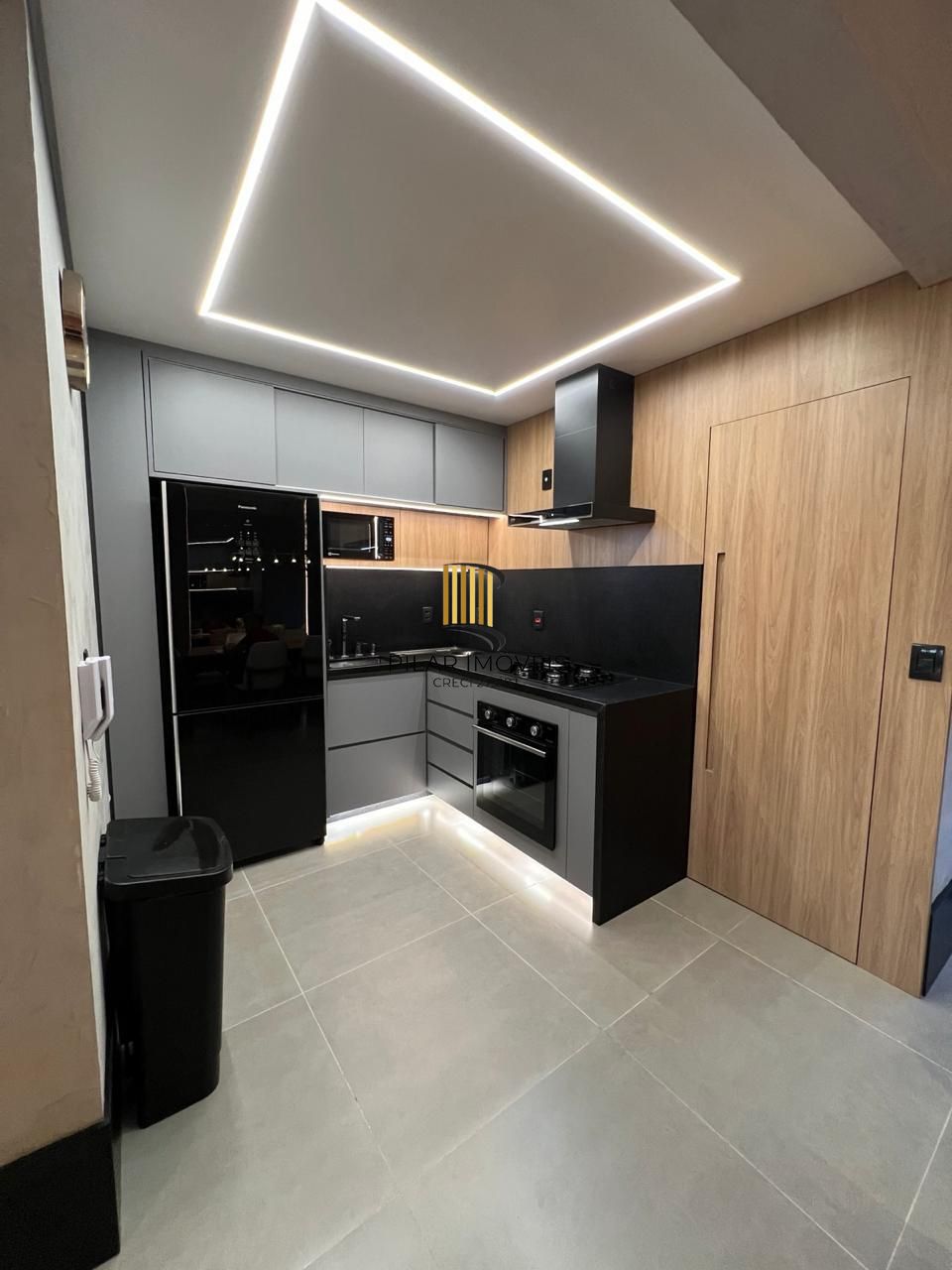 Casa em condomínio fechado para venda no bairro Jardim Isabel, com aproximadamente 204m² de área privativa,.