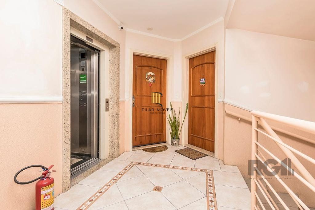 Apartamento 3 dormitórios no bairro Cavalhada