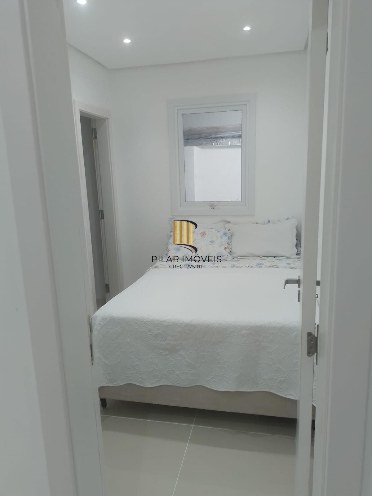 Excelente Casa à Venda no Condomínio Terra Ville