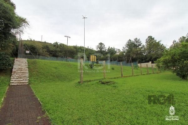 Casa de Condomínio 3 dormitórios no bairro Hípica