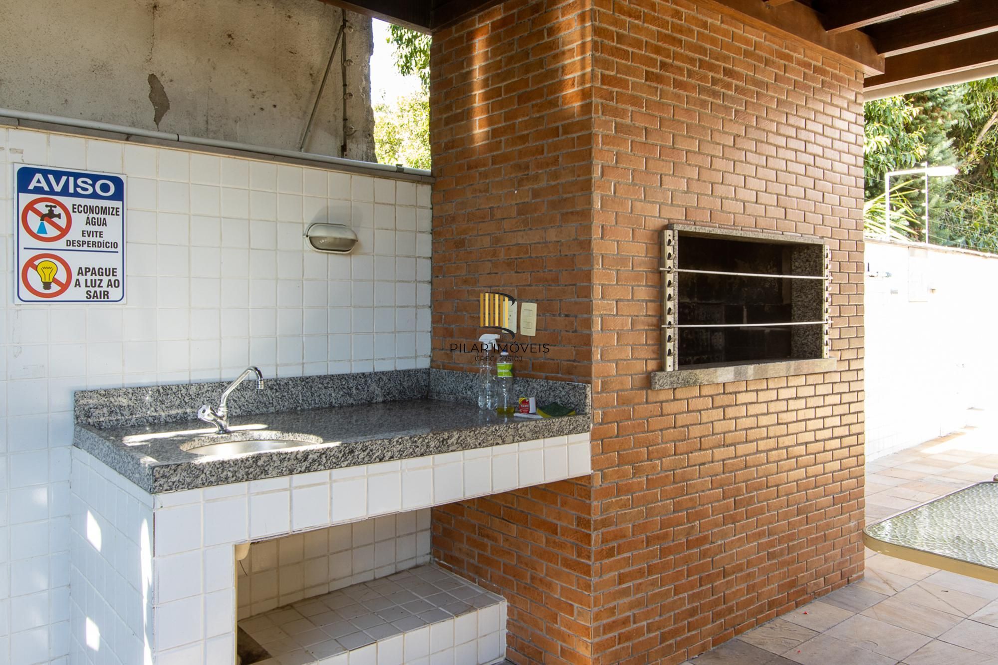 Excelente apartamento de 3 dormitórios, 1 suíte e 2 vagas de garagem.