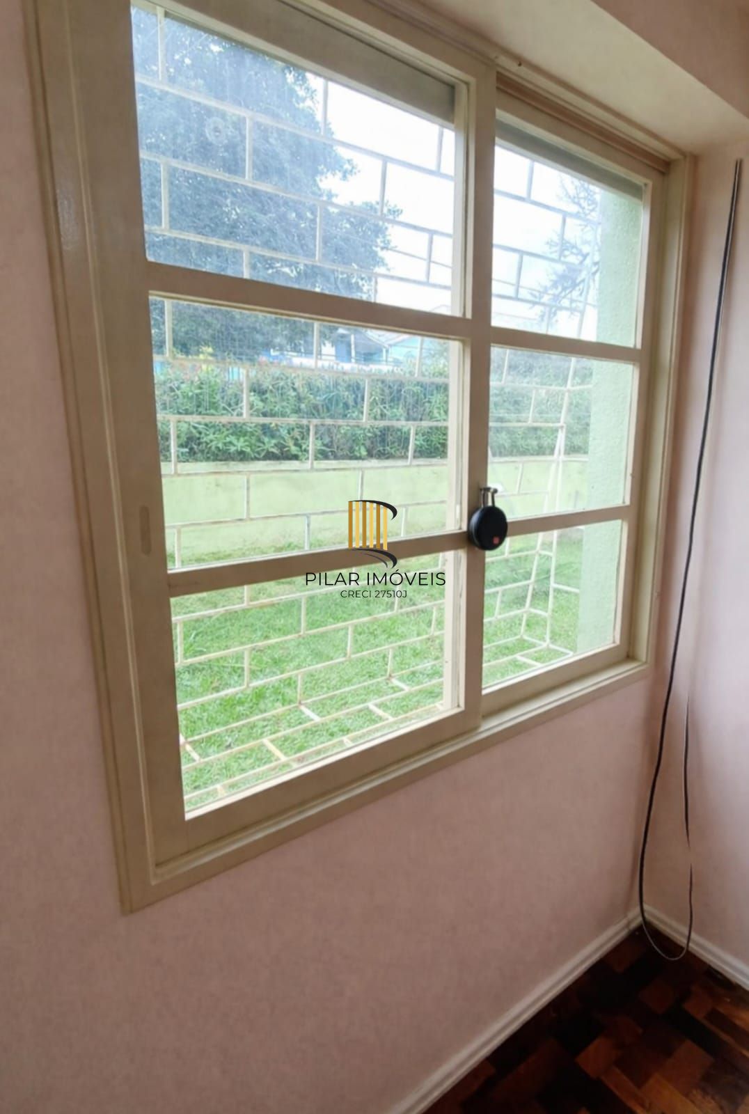 Apartamento 2 Quartos com Vaga no Cristal