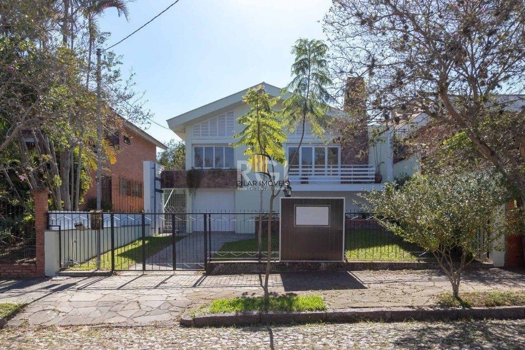 Casa 3 dormitórios no bairro Vila Assunção