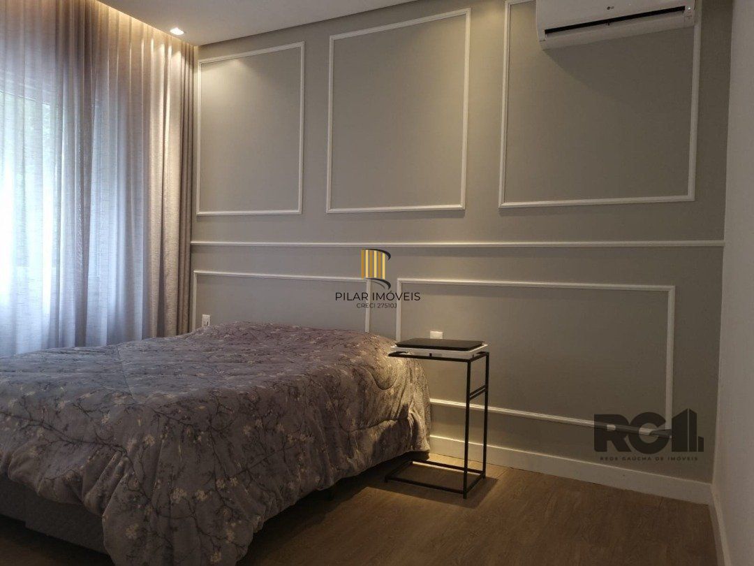 Casa toda térrea  400m2 , 3 suítes