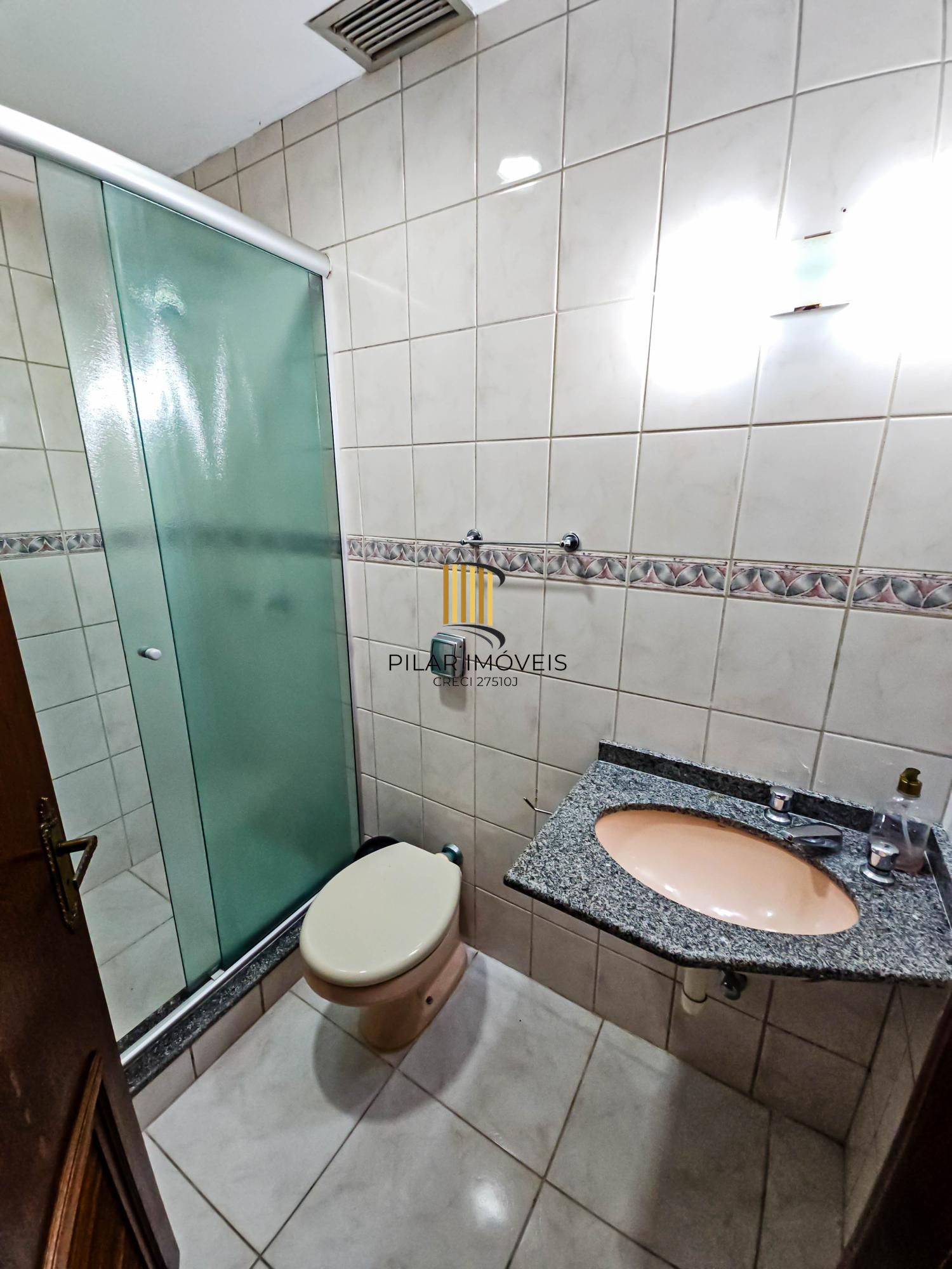 Casa de Condomínio 3 dormitórios no bairro Tristeza