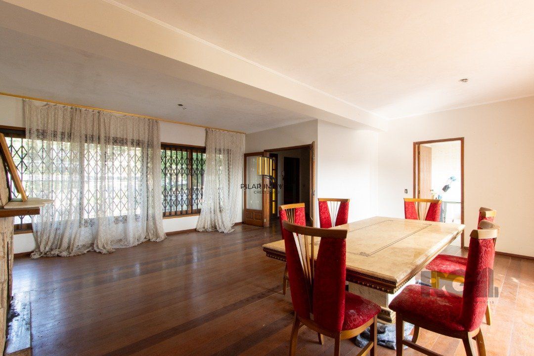 Casa para Venda - 361.95m², 4 dormitórios, sendo 2 suites, 3 vagas - Nonoai
