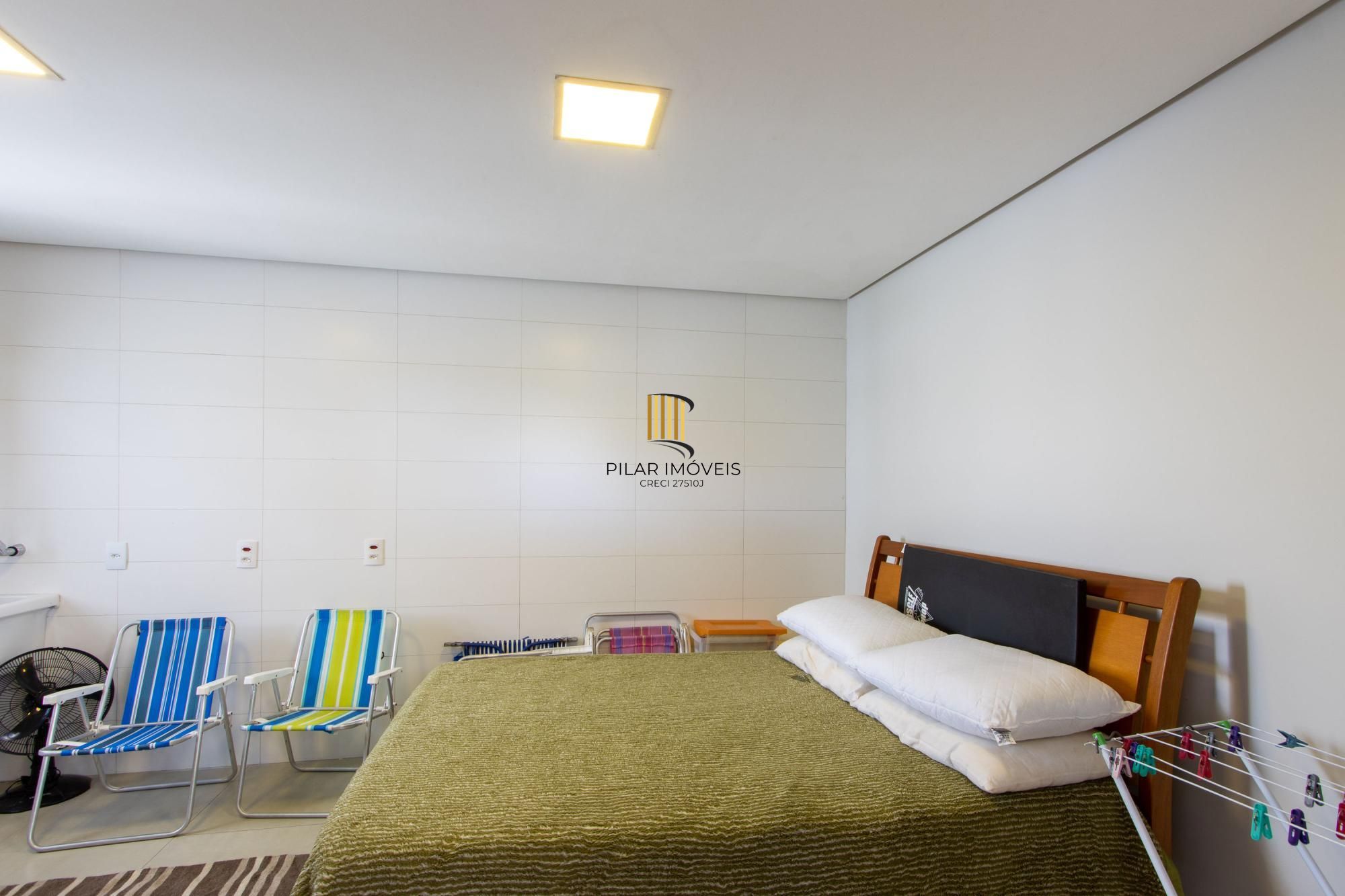 Luxuosa Casa em Condomínio de Alto Padrão com vista para Guaiba
