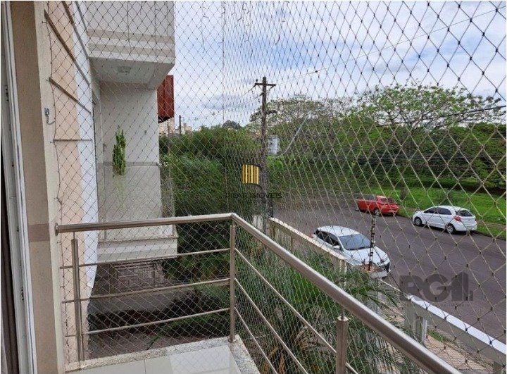 Casa 3 dormitórios no bairro Costa e Silva
