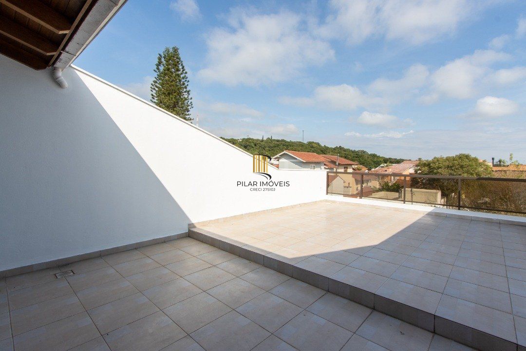Casa para Venda - 204m², 3 dormitórios, sendo 3 suites, 2 vagas - Espirito Santo
