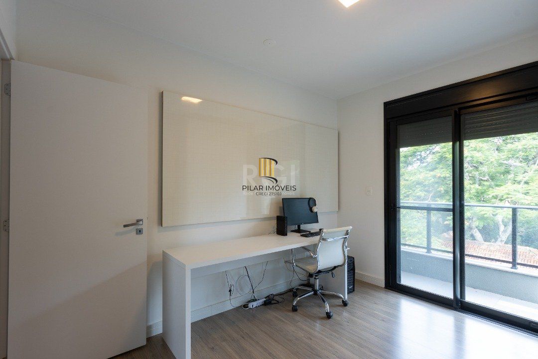 Apartamento 3 dormitórios no bairro Pedra Redonda