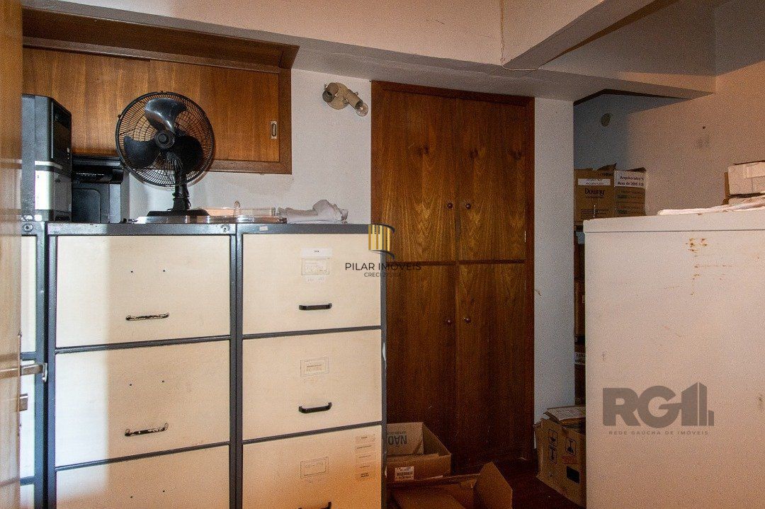 Prédio com 1063m², distribuídos em quatro pavimentos