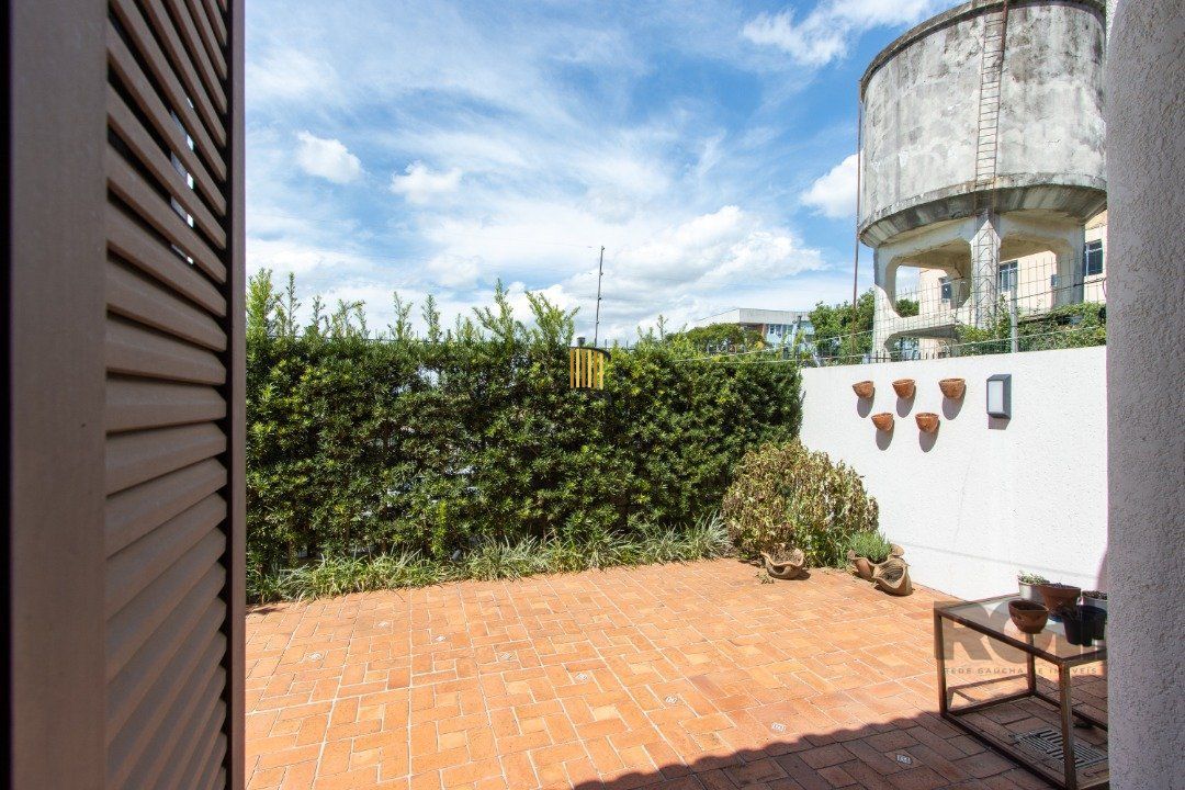 Casa condomínio | 3 Quartos | 1 Suíte | 2 Vagas | 249,20m2 Privativos | Bairro Assunção