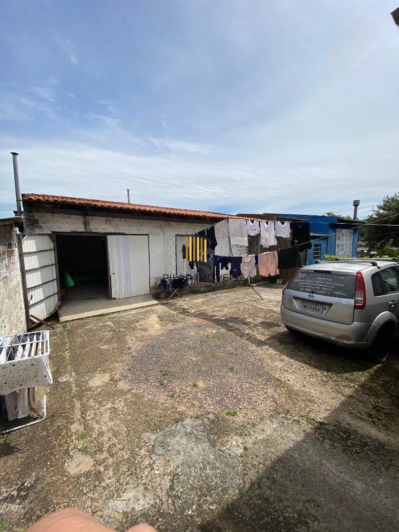 Casa 2 dormitórios no bairro Campo Novo