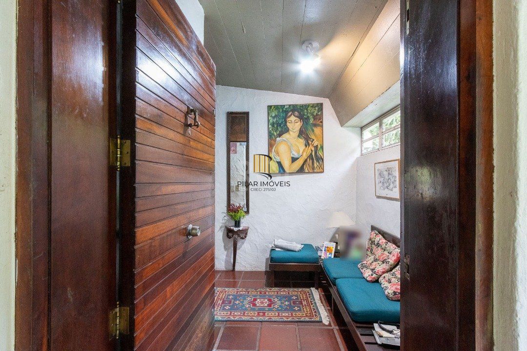 Casa para Venda - 600m², 3 dormitórios, sendo 1 suites, 8 vagas - Vila Assunção
