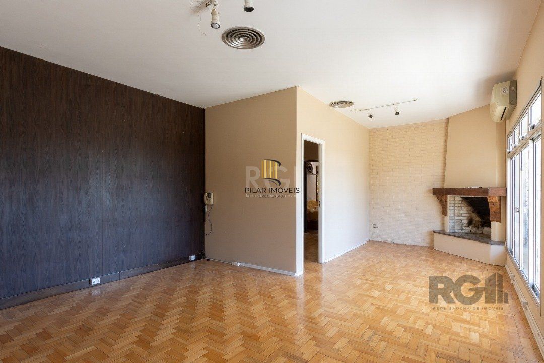 Casa Comercial no bairro Tristeza