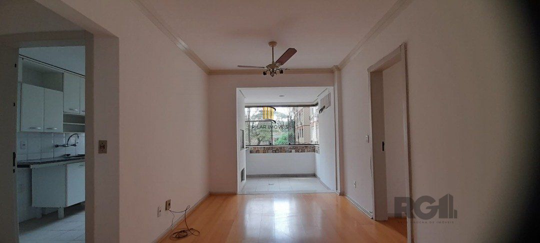 Apartamento 3 dormitórios, suíte, vaga coberta Tristeza Poa