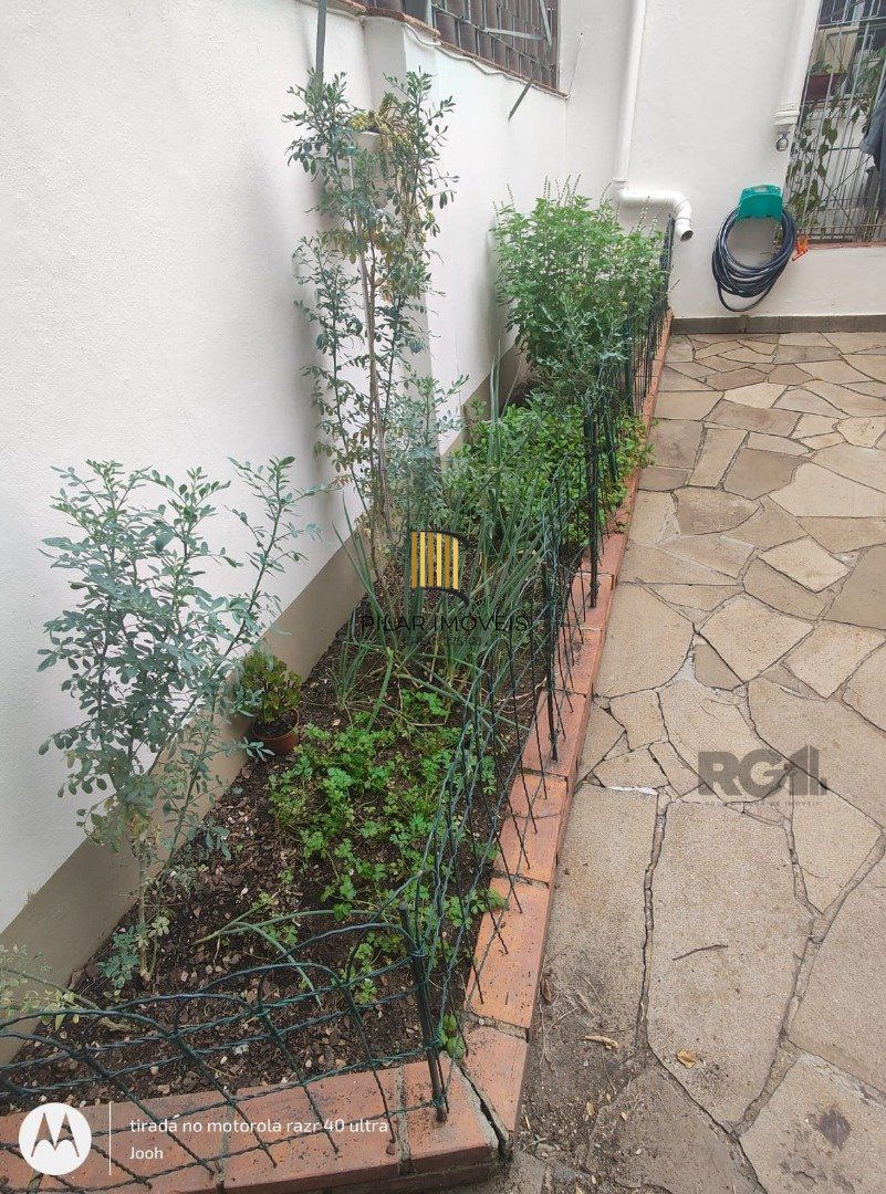 Casa 4 dormitórios no bairro Cavalhada