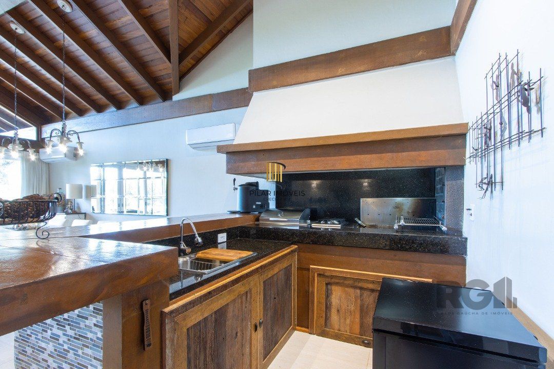 Casa Terra Ville, com 3 suites