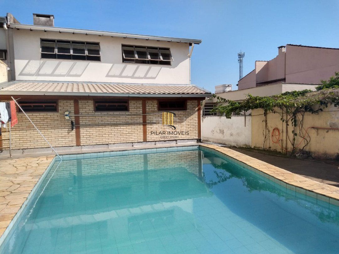 Casa para Venda - 322.4m², 2 dormitórios, 7 vagas - Cristal - Pilar Imóveis