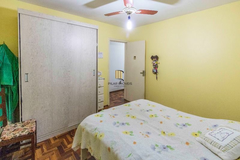 Casa para Venda - 231.72m², 4 dormitórios, sendo 1 suites, 3 vagas - Tristeza