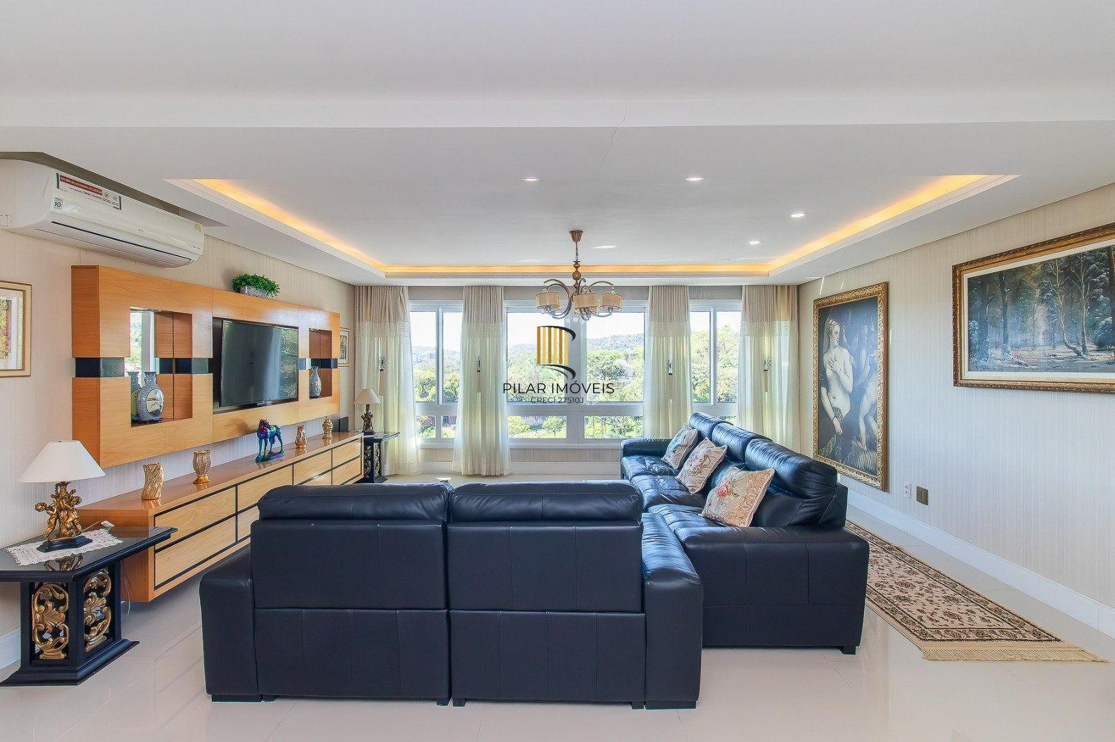 Apartamento de 135m2 com 3 suítes à venda