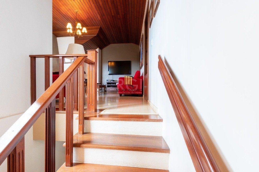 Casa Condominio para Venda - 225.18m², 3 dormitórios, sendo 1 suites, 2 vagas - Jardim Isabel