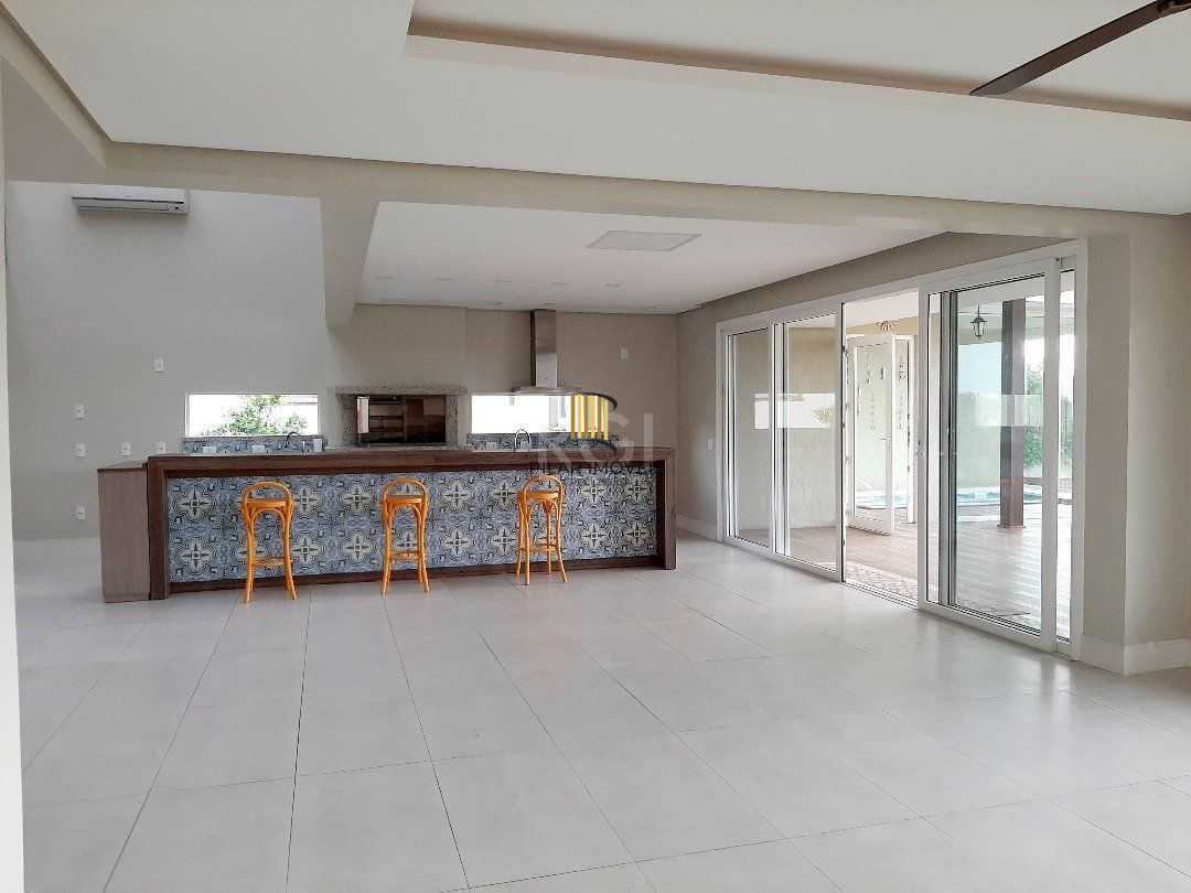 Casa Condominio para Venda - 480.25m², 5 dormitórios, sendo 4 suites, 4 vagas - Terra Ville