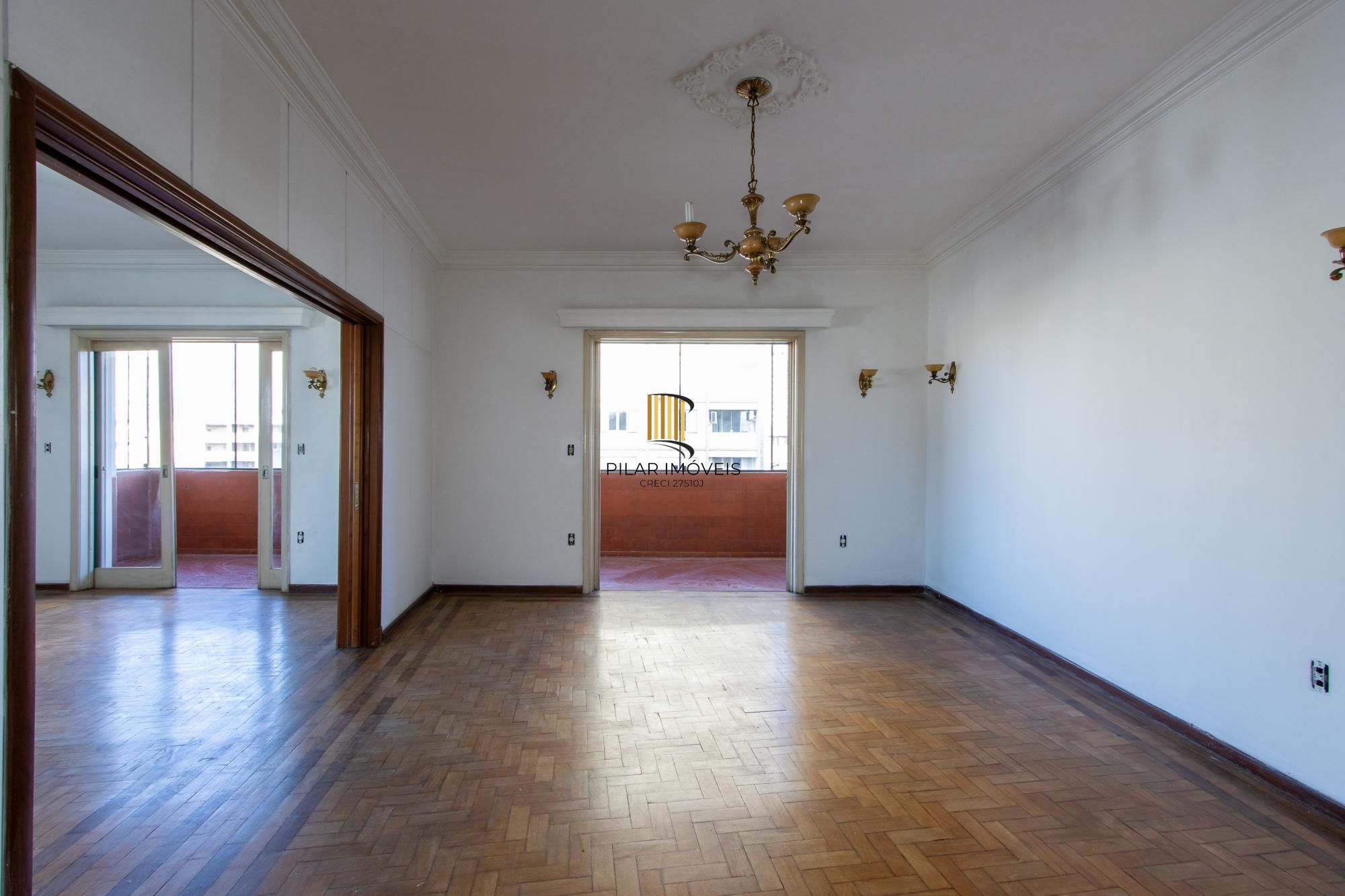 Apartamento para Venda - 238m², 3 dormitórios, sendo 1 suites, 1 vaga - Floresta