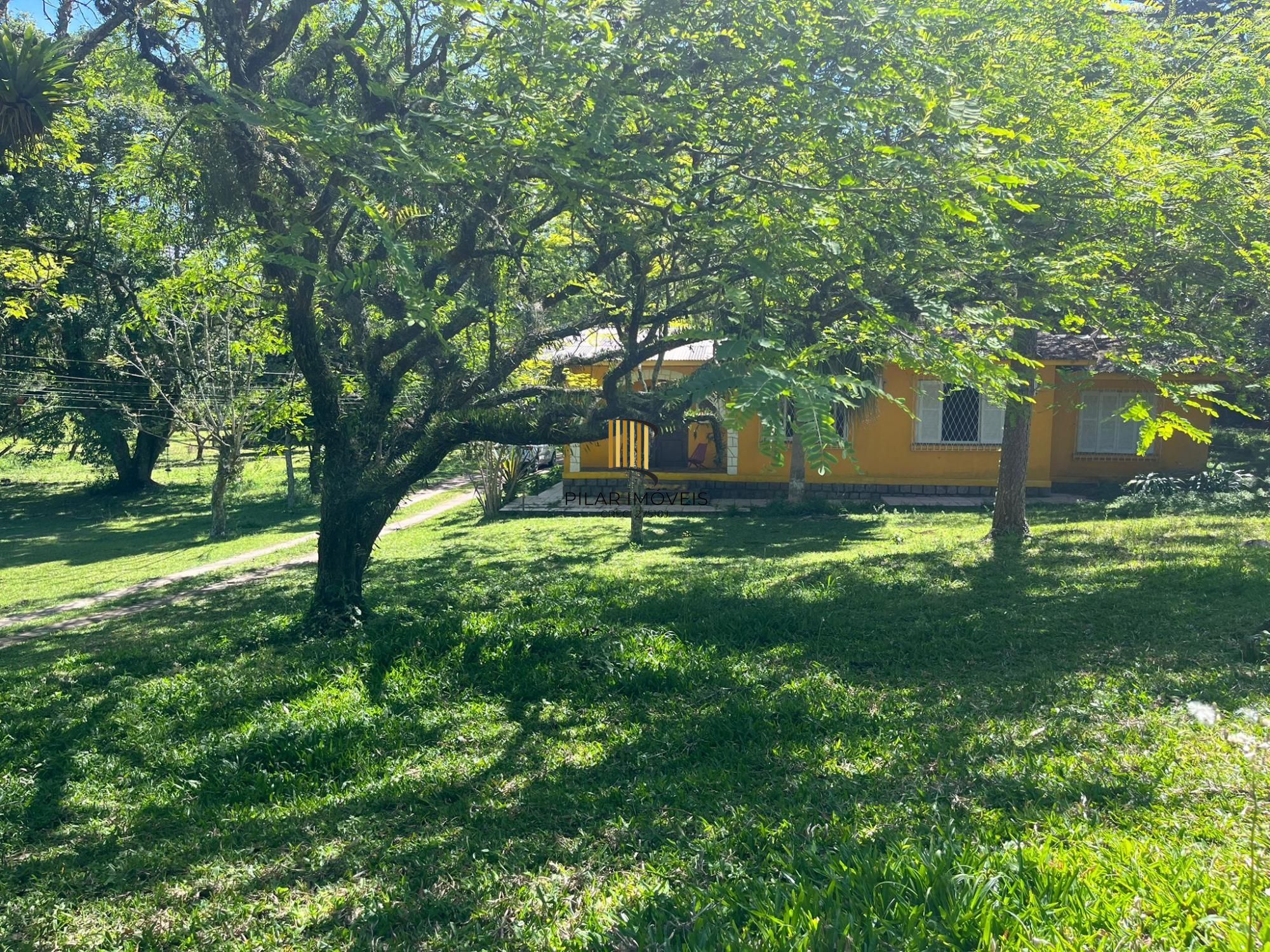 Seu refúgio na zona sul! Chácara incrível em Belém Velho – 1,5 hectare com casa encantadora e açude!