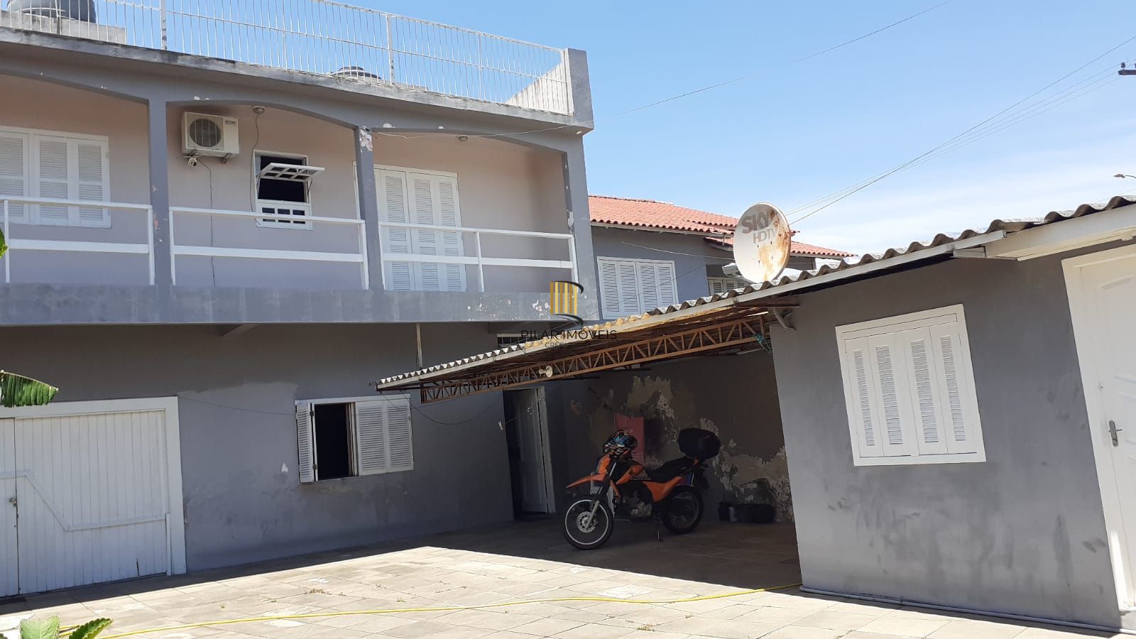 Casa 4 dormitórios no bairro Costa e Silva