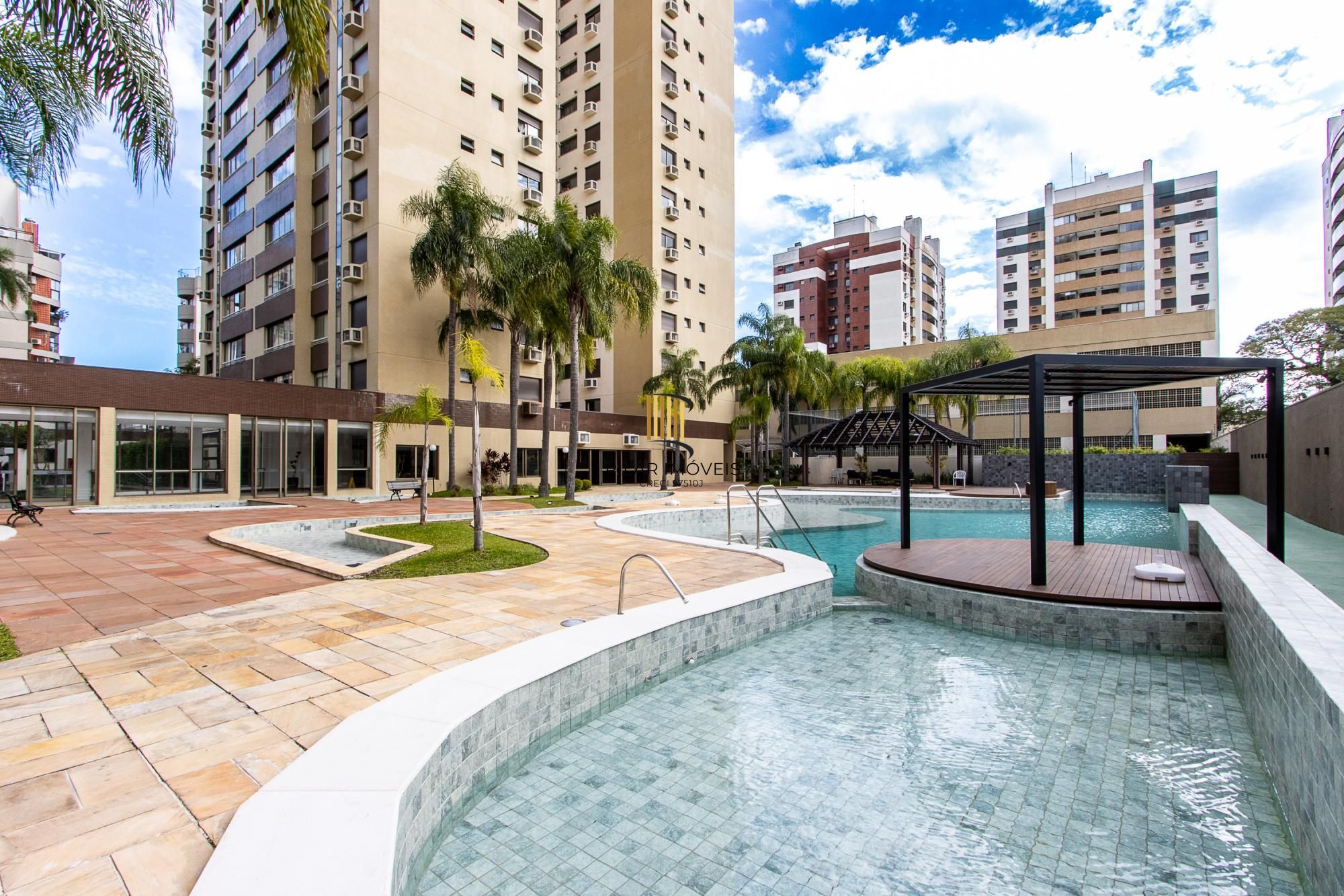 Apartamento 3 quartos, 139,64m² privativos, 2 vagas - Bairro Menino Deus