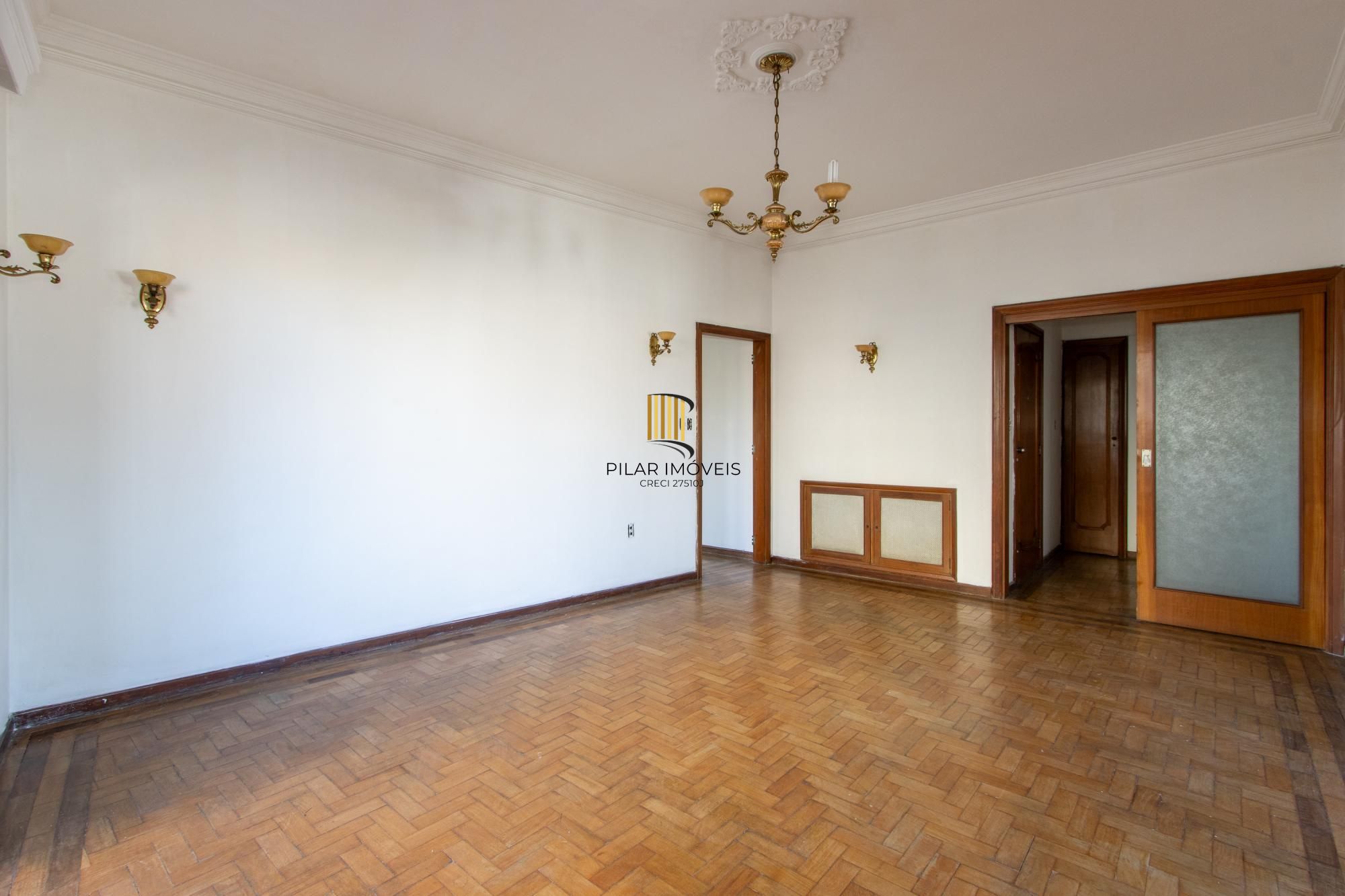 Apartamento para Venda - 238m², 3 dormitórios, sendo 1 suites, 1 vaga - Floresta